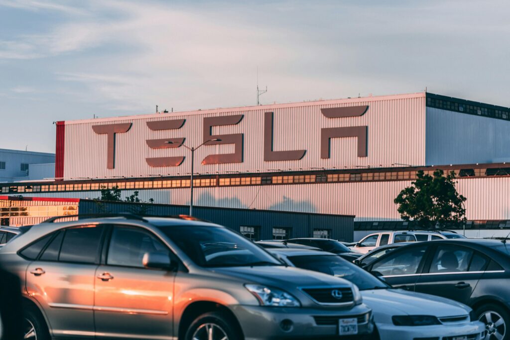 Tesala elon musk